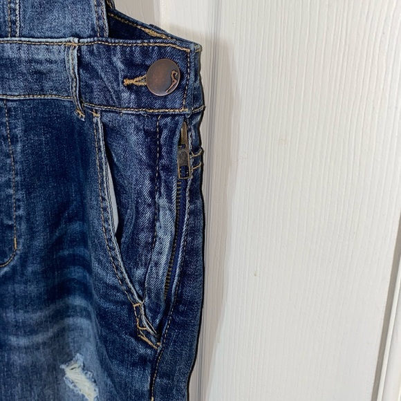 Dollhouse Distressed Denim Skinny Overalls - Picture 7 of 8